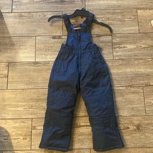 Boys navy snow bib NWT 4T